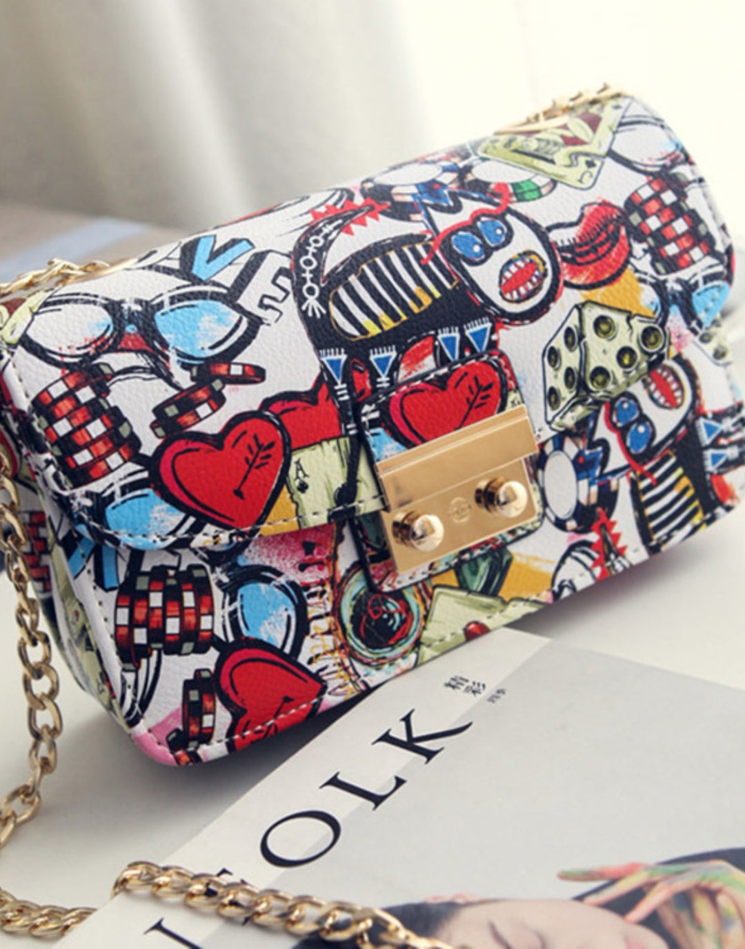 Yenesy Graffiti Lock Chain Shoulder Crossbody Bag-Hot Sale